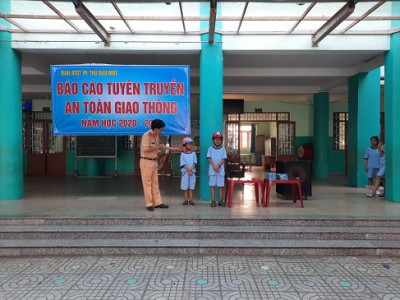 Tuyên truyền an toàn giao thông tại trường TH Tân An, năm học 2020- 2021