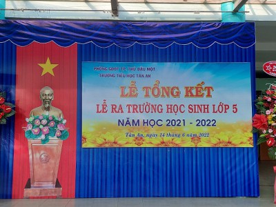 Lễ tổng kết và Lễ ra trường học sinh lớp 5 năm học 2021-2022