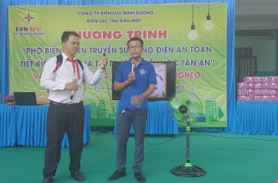 Tuyên truyền tiết kiệm điện tại trường Tiểu học Tân An